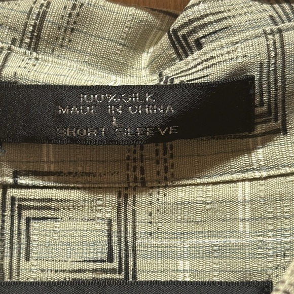 Geoffrey Beene 100% silk shirt size large - Picture 3 of 6